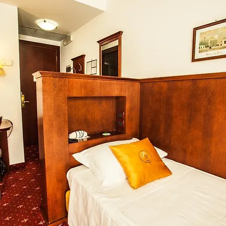 Hotel Park 3*